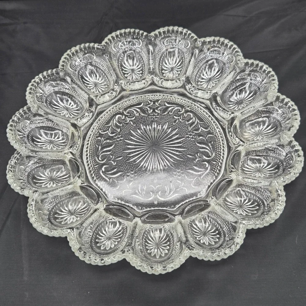 Vintage LE Smith Clear‎ Cut Glass Round 11